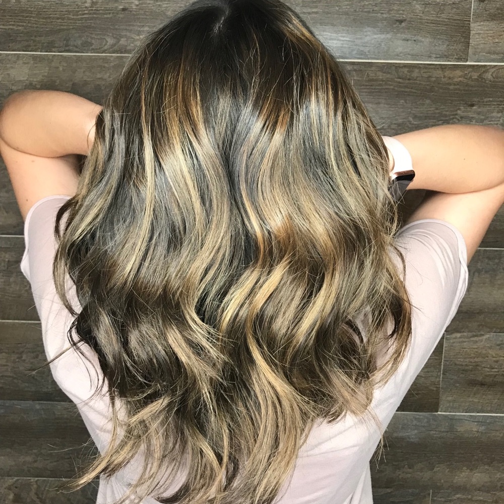 Meet your Posher, Arielle